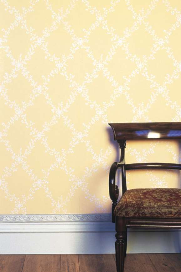 Toile Trellis in a room setting