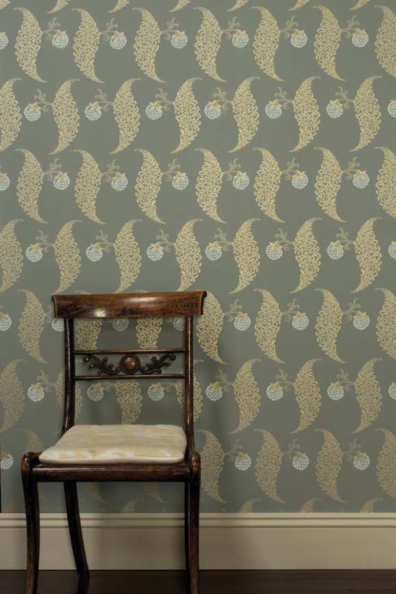 Rosslyn in a room setting