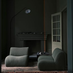 Reduced Green room setting