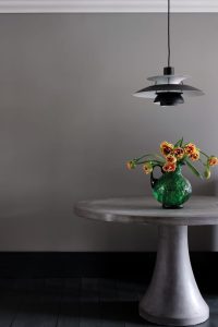 Stoke room setting